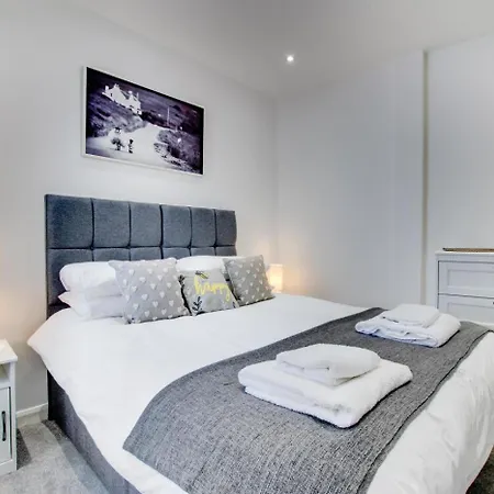 2 Bed In Oc-gl129 Casa vacanze *